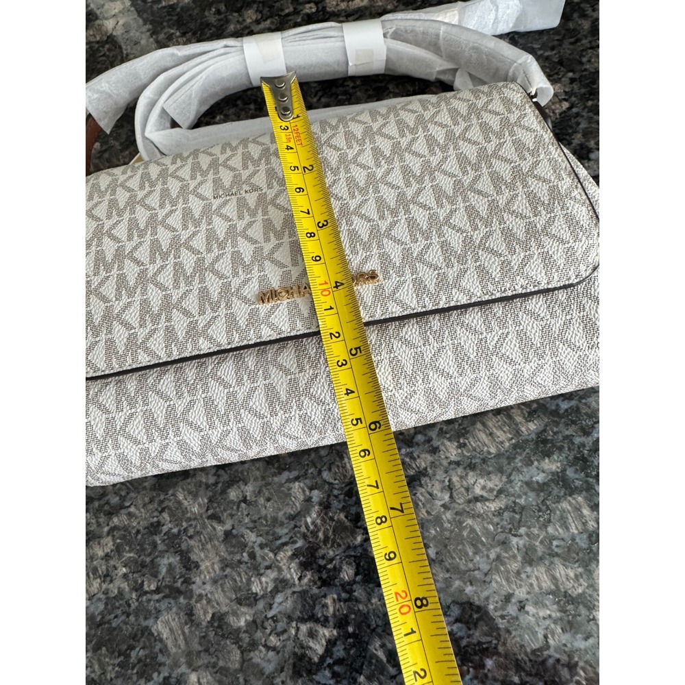 Michael Kors Jet Set Travel Pouchette Crossbody Bag Vanilla MK Signature purse - Picture 7 of 8